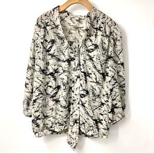 Forever 21 blk white semi sheer secretary blouse M